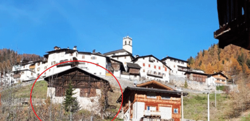 Maso da ristrutturare a Castello ( Comune di Pellizzano)