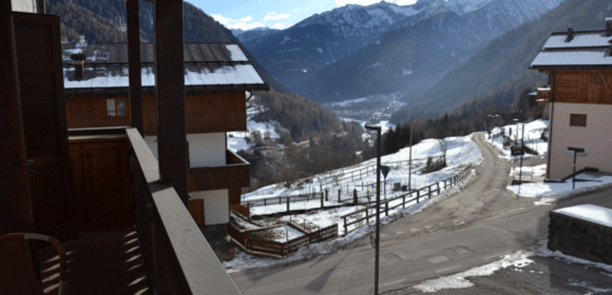 Comasine in val di Peio – 2 appartamenti quadrilocali