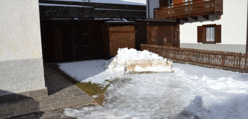 Comasine in val di Peio – 2 appartamenti quadrilocali