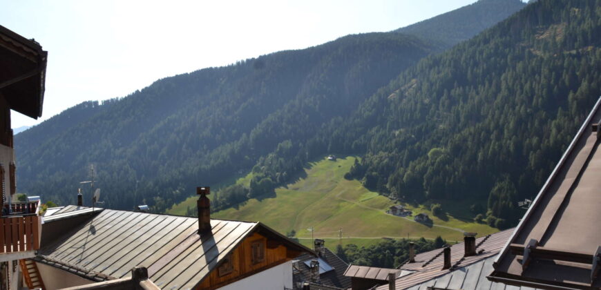 Appartamento trilocale panoramico a Vermiglio