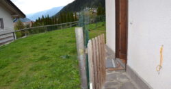Villetta bifamiliare con giardino e vista panoramica a Ossana