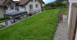 Villetta bifamiliare con giardino e vista panoramica a Ossana